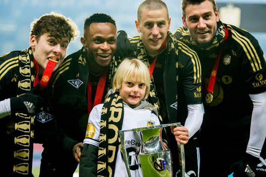 Nicklas Bendtner of Rosenborg celebrates winning the league