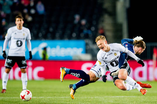 Julian Ryerson of Viking and Erik Botheim of Rosenborg