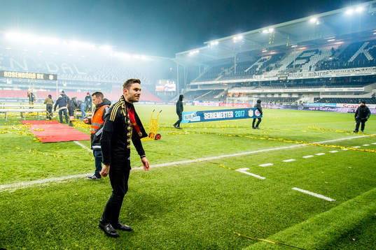 Matthias Vilhjalmsson of Rosenborg with the winner's medal