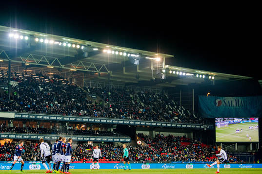 Vegar Eggen Hedenstad of Rosenborg takes a free kick
