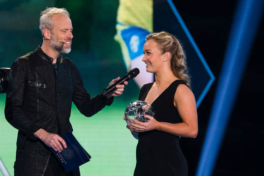 Tove Almqvist får pris för årets genombrott