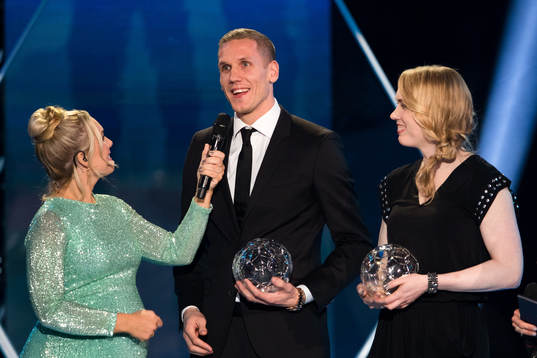 Robin Olsen och Hedvig Lindahl prisas som Årets målvakt