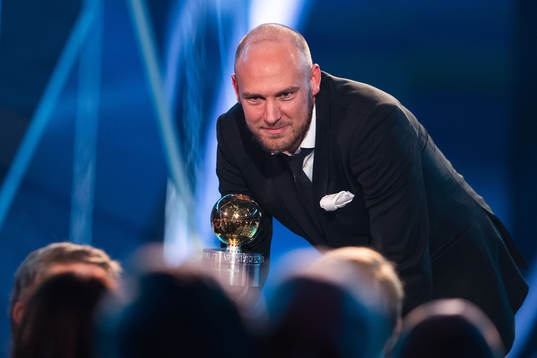 Andreas Granqvist med Guldbollen