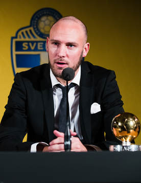 Vinnaren av guldbollen Andreas Granqvist på en