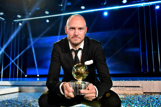 Andreas Granqvist med Guldbollen