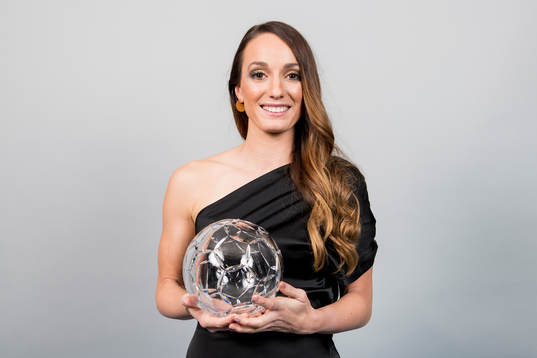 Kosovare Asllani, Linköping, årets mittfältare dam