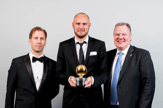 Simon Bank, Aftonbladet, Andreas Granqvist med guldbollen