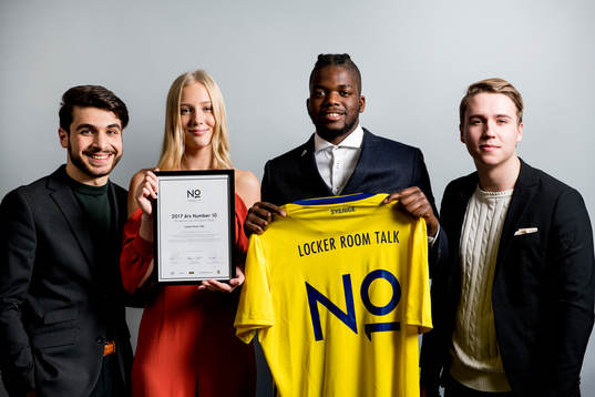 Locker Room Talk med priset No 10 från Zlatan Ibrahimovic