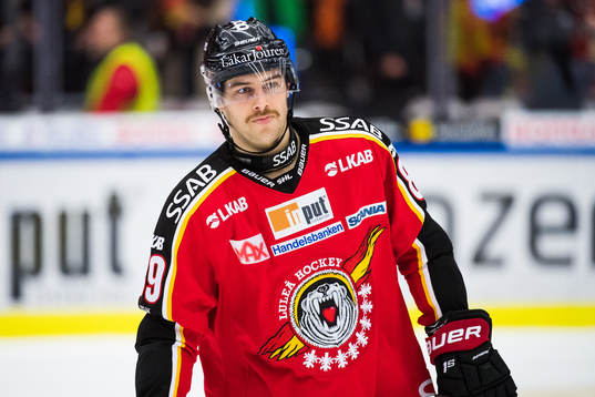 Luleås Ryan Johnston deppar