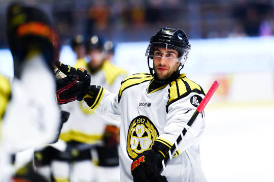 Brynäs Aaron Palushaj jublar
