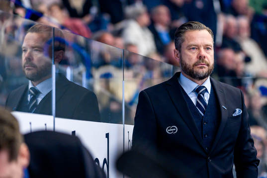 Växjös assisterande tränare Fredrik Hellgren