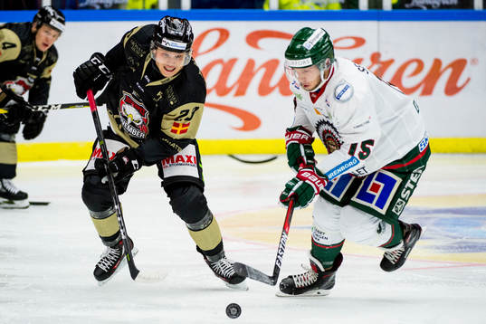 Malmö Redhawks Christoffer Forsberg och Frölundas Matt