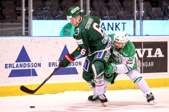 Frölundas Kristoffer Gunnarsson och Rögles Jack Connolly