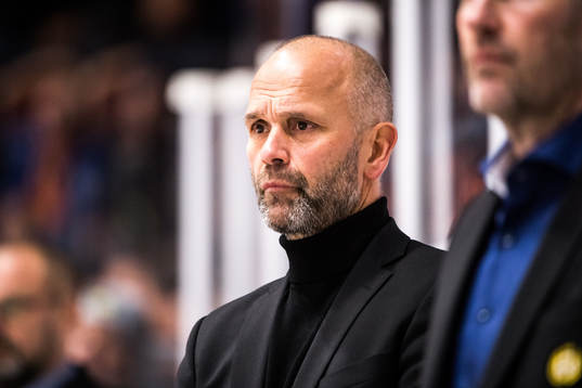 Brynäs tränare Tommy Sjödin deppar