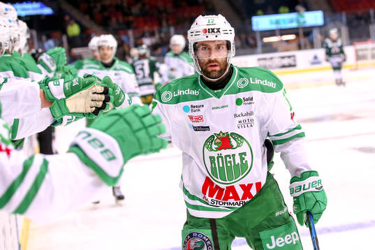 Rögles Taylor Matson jublar