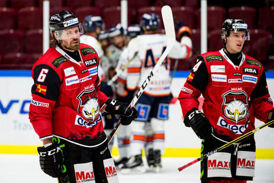 Malmö Redhawks Stefan Warg och Carl-Johan Lerby deppar