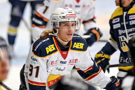 Djurgårdens Axel Jonsson Fjällby jublar