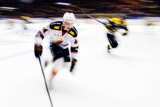 Panorering på Djurgårdens Lukas Vejdemo