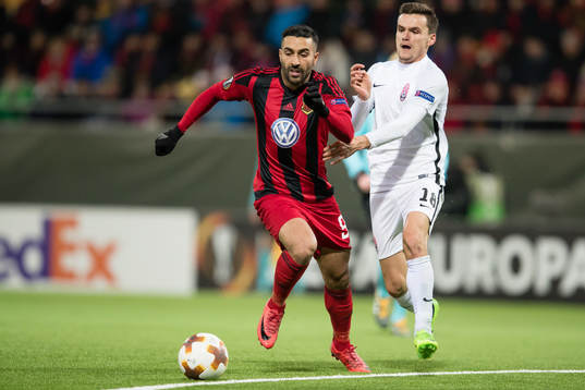 Östersunds Saman Ghoddos mot Zorja Luhansks Oleksandr