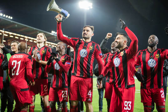 Östersunds spelare jublar