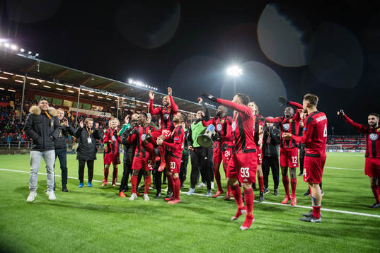 Östersunds spelare jublar