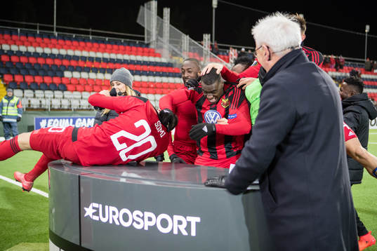 Östersunds Gabriel Somi och Ken Sema stormar Eurosports