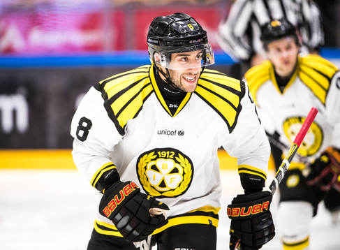 Brynäs Aaron Palushaj  jublar
