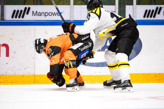 Karlskronas Mattias Guter  och Brynäs Marcus Westfält