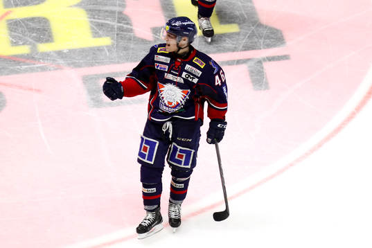 Linköpings Mathis Olimb jublar
