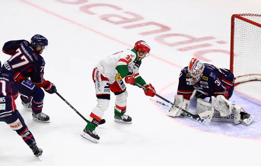 Moras Jacob Nilsson, Linköpings målvakt Jacob Johansson