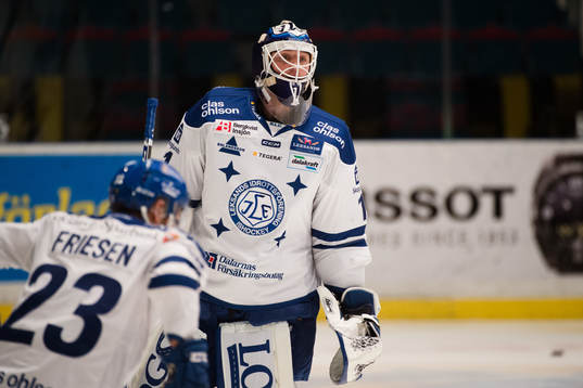Leksands målvakt Tex Williamsson före ishockeymatchen i