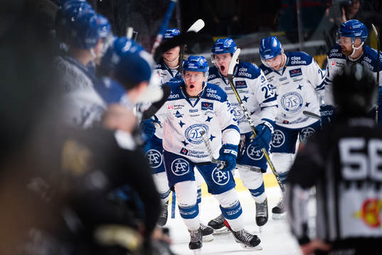 Leksands Daniel Bertov jublar