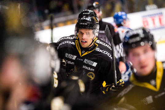 s Eric Castonguay jublar