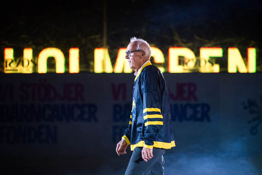 Leif "Honken" Holmqvist före ishockeymatchen i