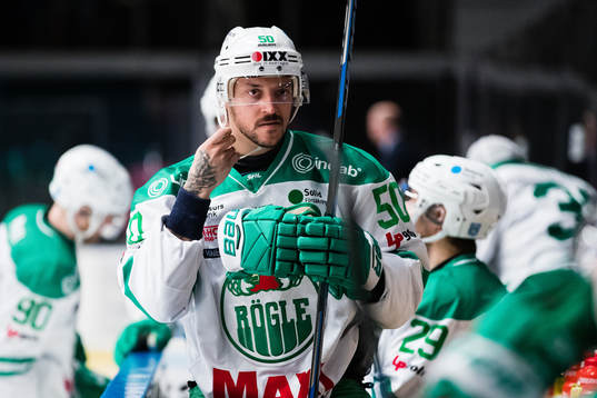 Rögles Juhamatti Aaltonen deppar