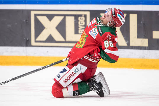 Moras Mathias Bromé  i ishockeymatchen i SHL mellan Mora