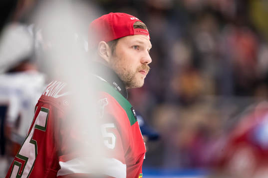 Moras målvakt Christian Engstrand  i ishockeymatchen i SHL