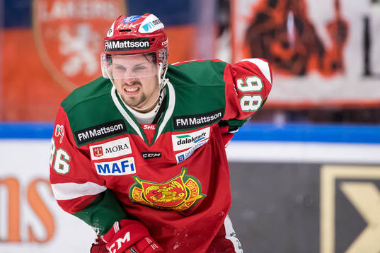 Moras Mathias Bromé  i ishockeymatchen i SHL mellan Mora