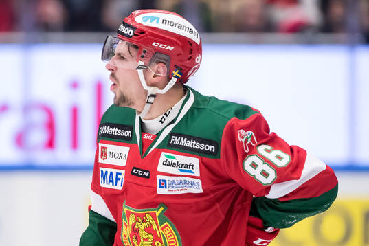 Moras Mathias Bromé  i ishockeymatchen i SHL mellan Mora