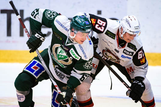 Färjestads Johan Ryno och Malmö Redhawks Fredrik