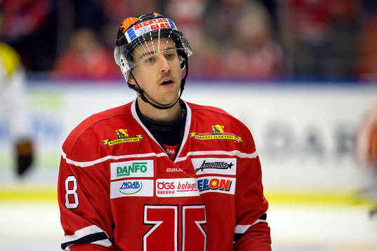 Örebros Tyson Spink deppar