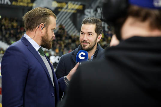 Cmores expert Sanny Lindström intervjuar Skellefteås