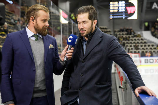 Cmores expert Sanny Lindström intervjuar Skellefteås
