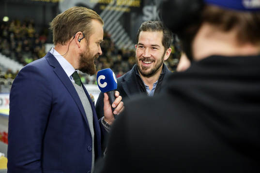 Cmores expert Sanny Lindström intervjuar Skellefteås