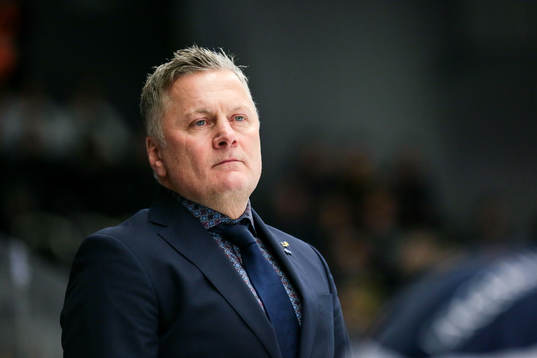 s assisterande tränare Stephan Lundh