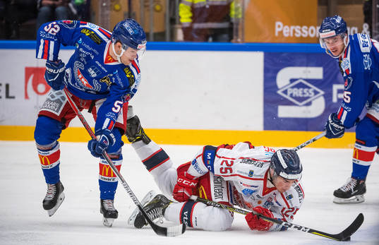 Oskarshamns Ludvig Elvenes och Västerviks Patrik Blomberg
