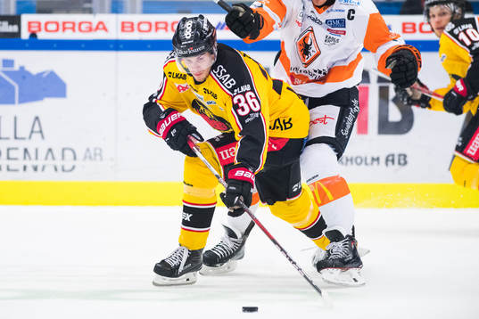 Luleås Emil Larsson