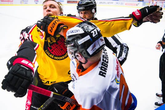Luleås Johan Harju och Karlskronas Henrik Nilsson gruffar