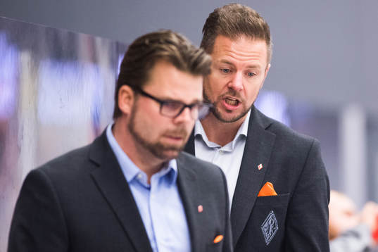 Karlskronas tränare Ove Molin (tv) och assisterande