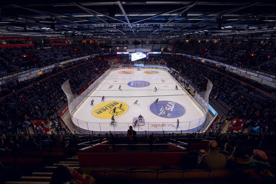 Översikt över SAAB Arena